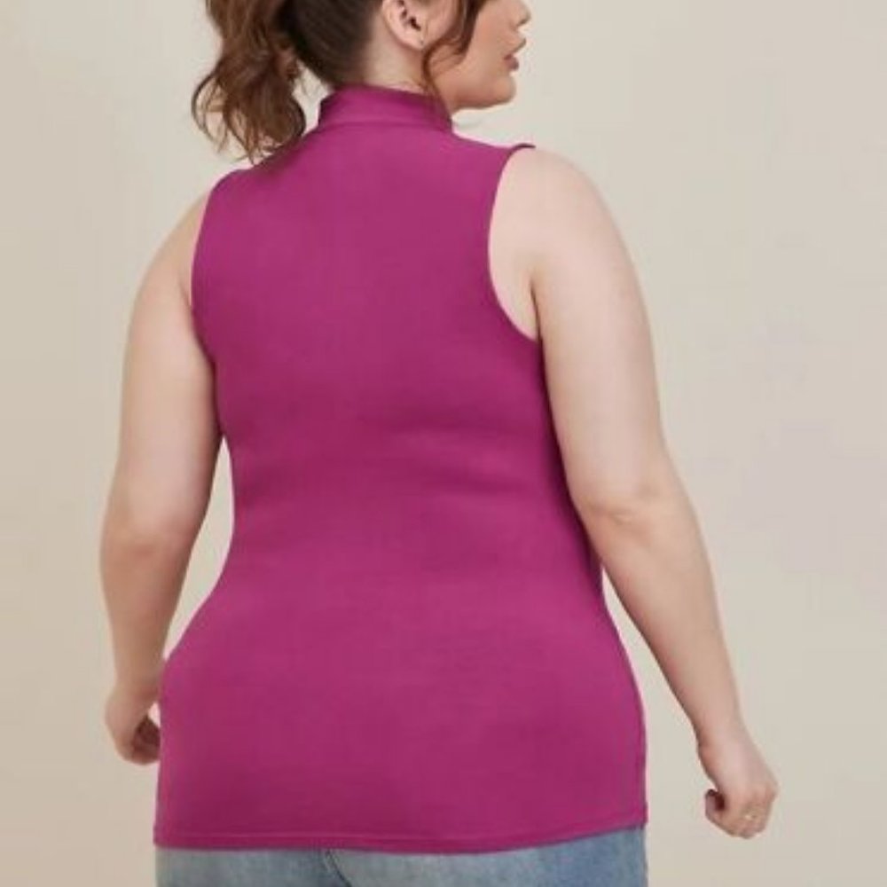 TORRID SIZE  PURPLE FOXY MOCK NECK ZIP UP TANK - Picture 2 of 2